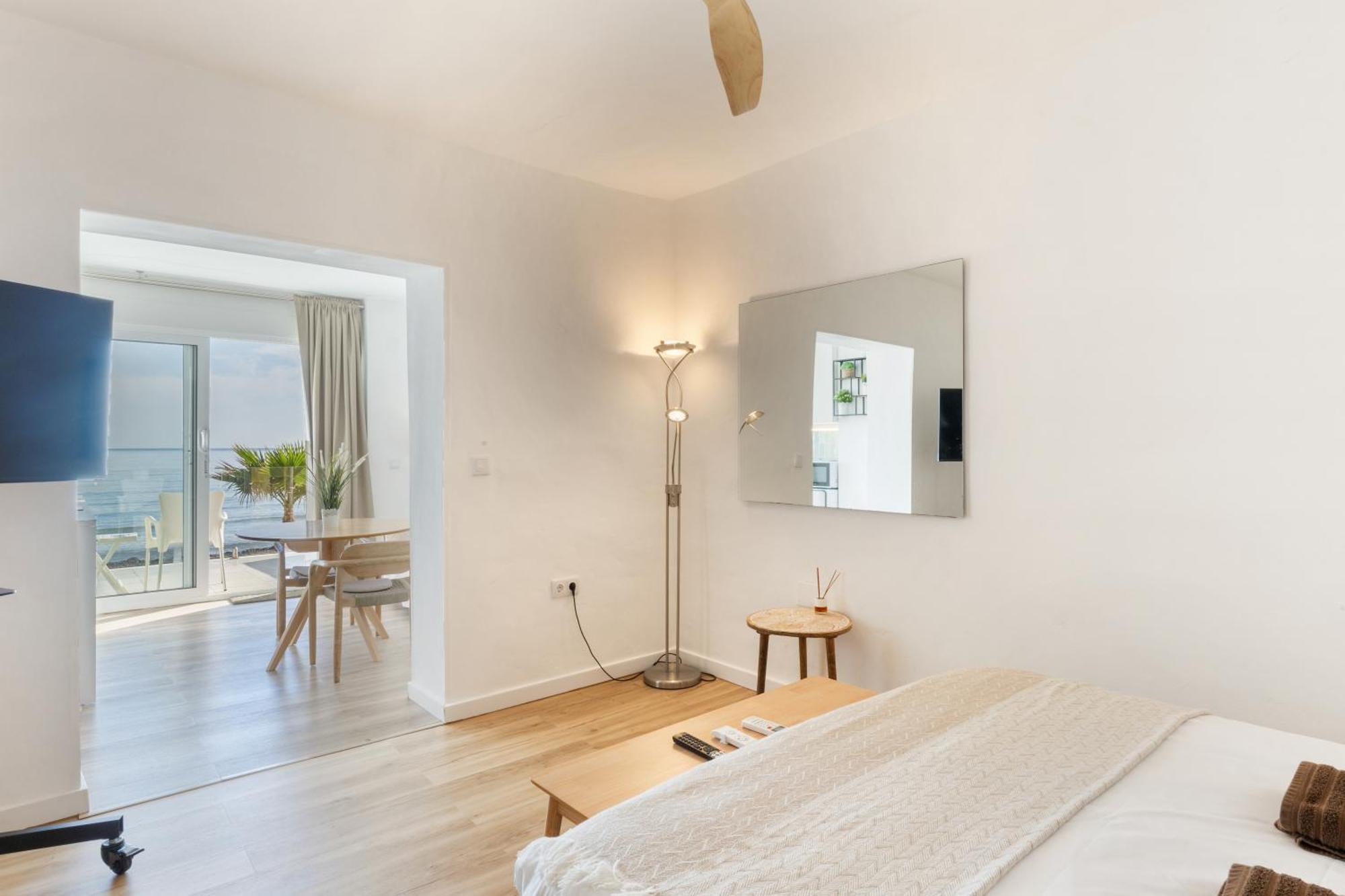 Maravilloso Apartamento Amanecer Cabo A Pie De Playa Y Mar En Chalet Roquetes Alicante Exteriör bild