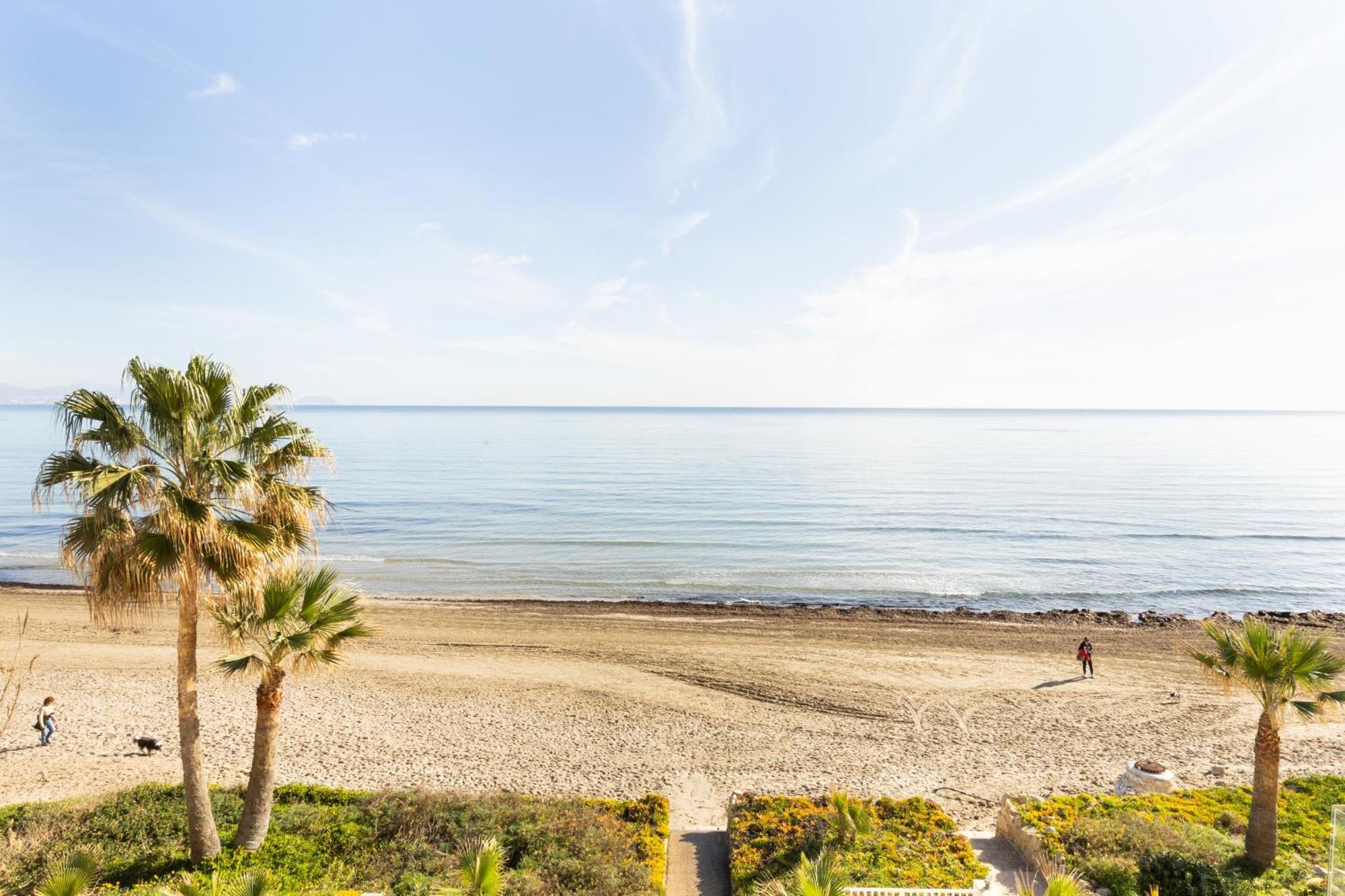 Maravilloso Apartamento Amanecer Cabo A Pie De Playa Y Mar En Chalet Roquetes Alicante Exteriör bild